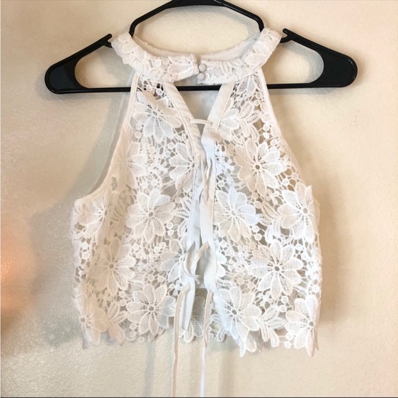 Raga crop top 🤍 - Picture 2 of 3